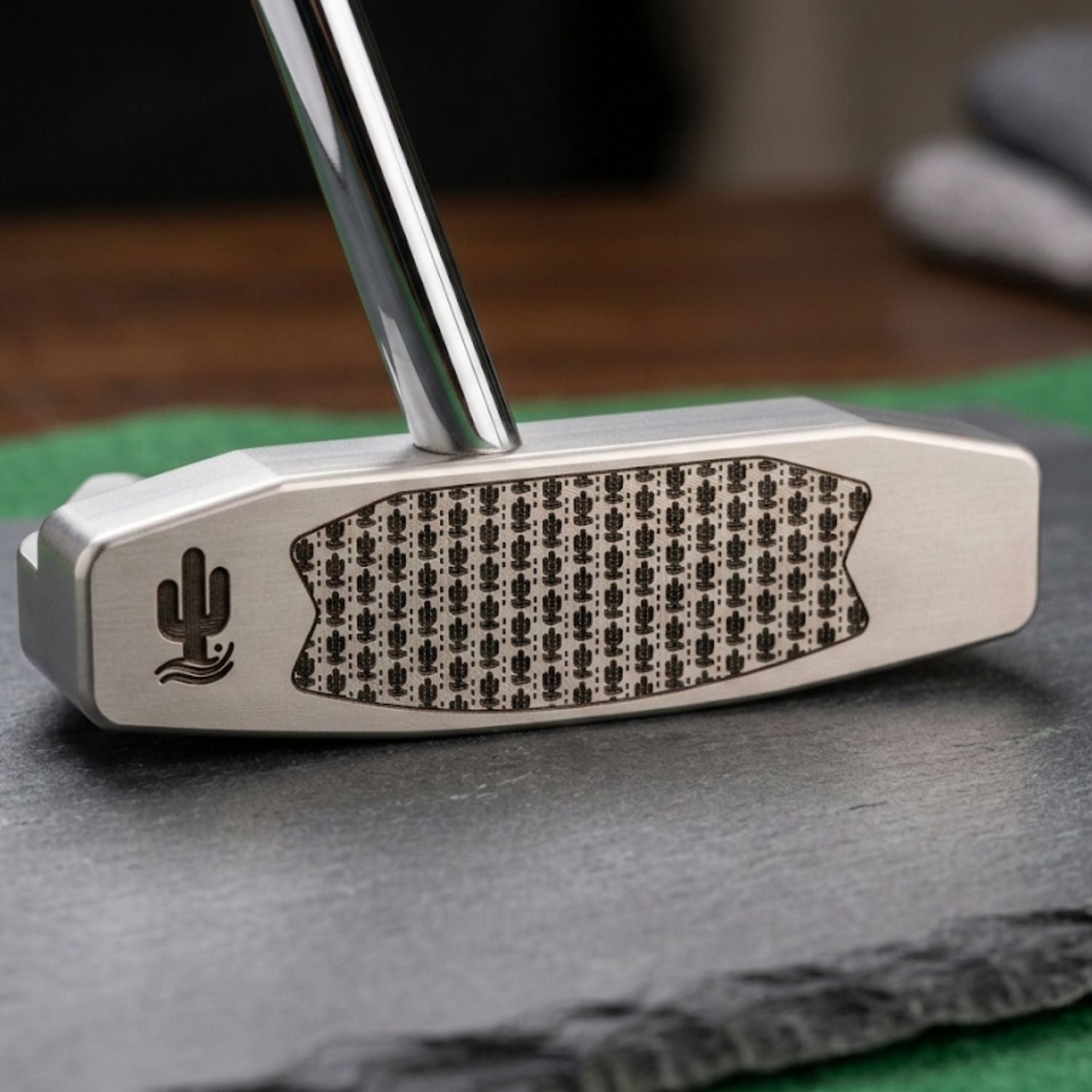 Hognose Center Shaft Mallet Putter