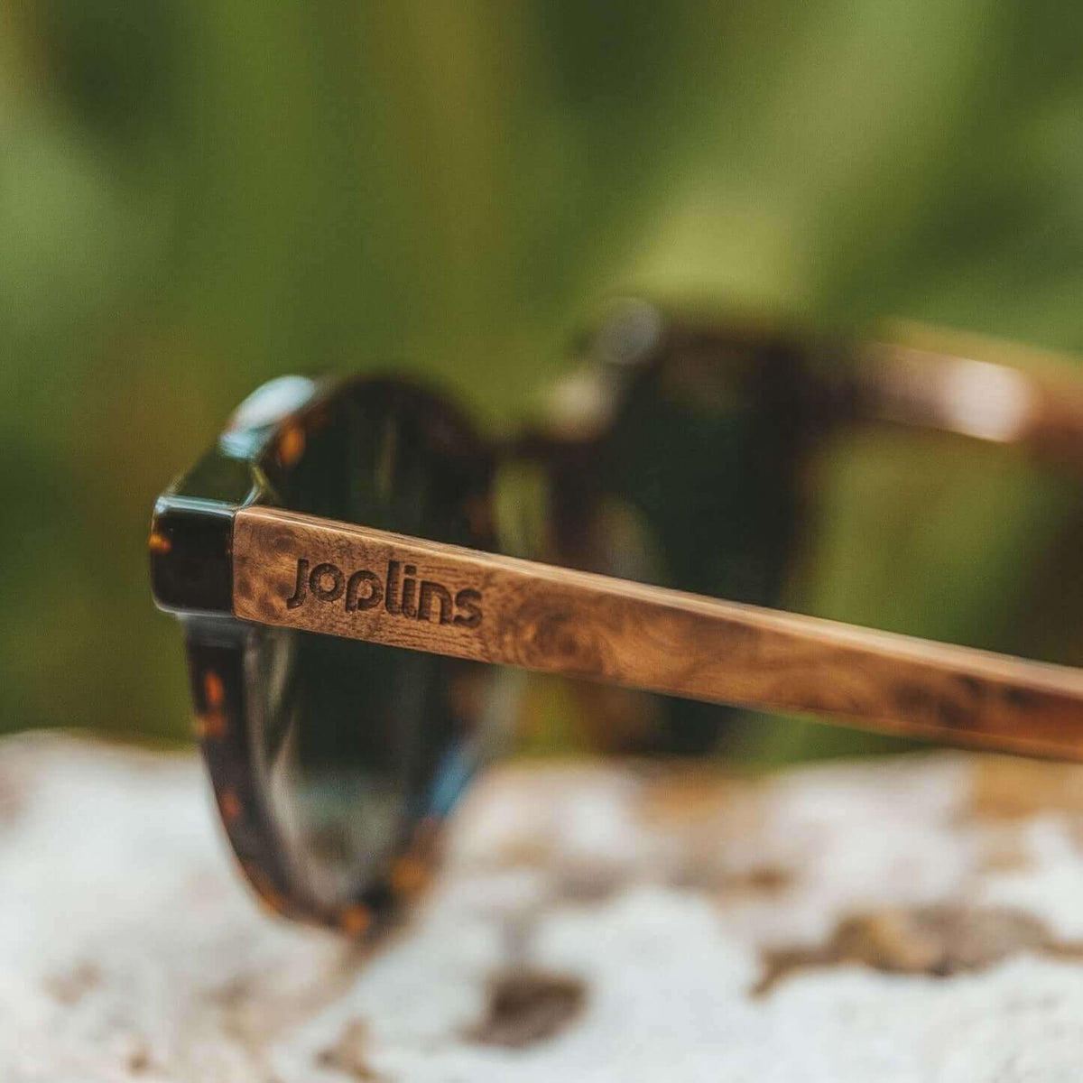 Ganges - Unisex Wood and Bio Acetate Sunglasses