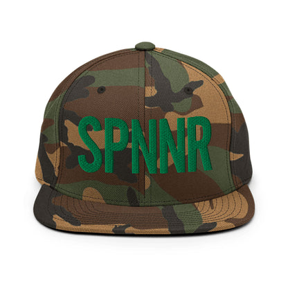 Spinner Snapback The Links Camo Kelly golf hat – front view