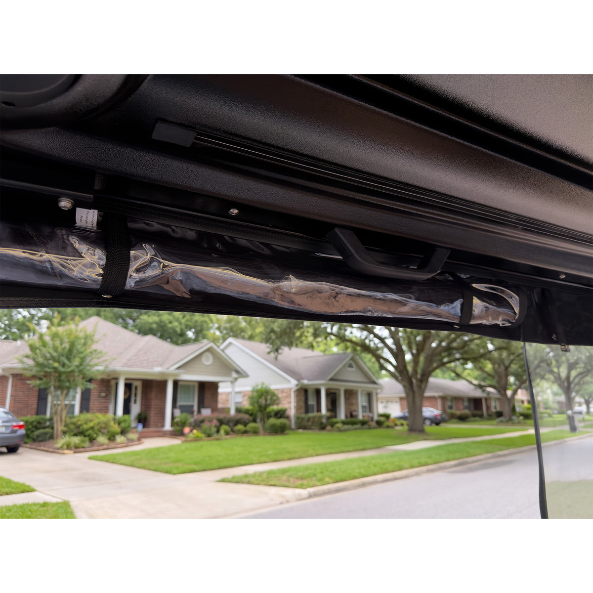 RedDot Linen Single Track Enclosure for MadJax® Ascent with 4-Forward Facing Seats