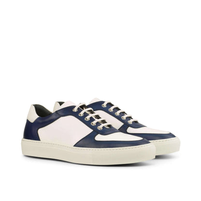 AL70 Low Top Sneaker II