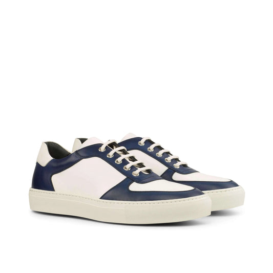 AL70 Low Top Sneaker II