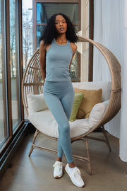 GRAVITY strength StayForm legging