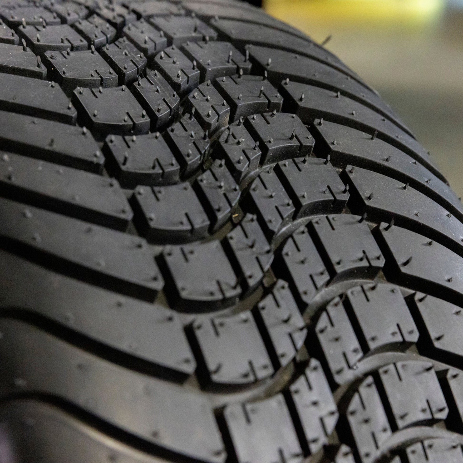 GTW® Mamba Steel Belted Radial Street Tire - 225/40-R16