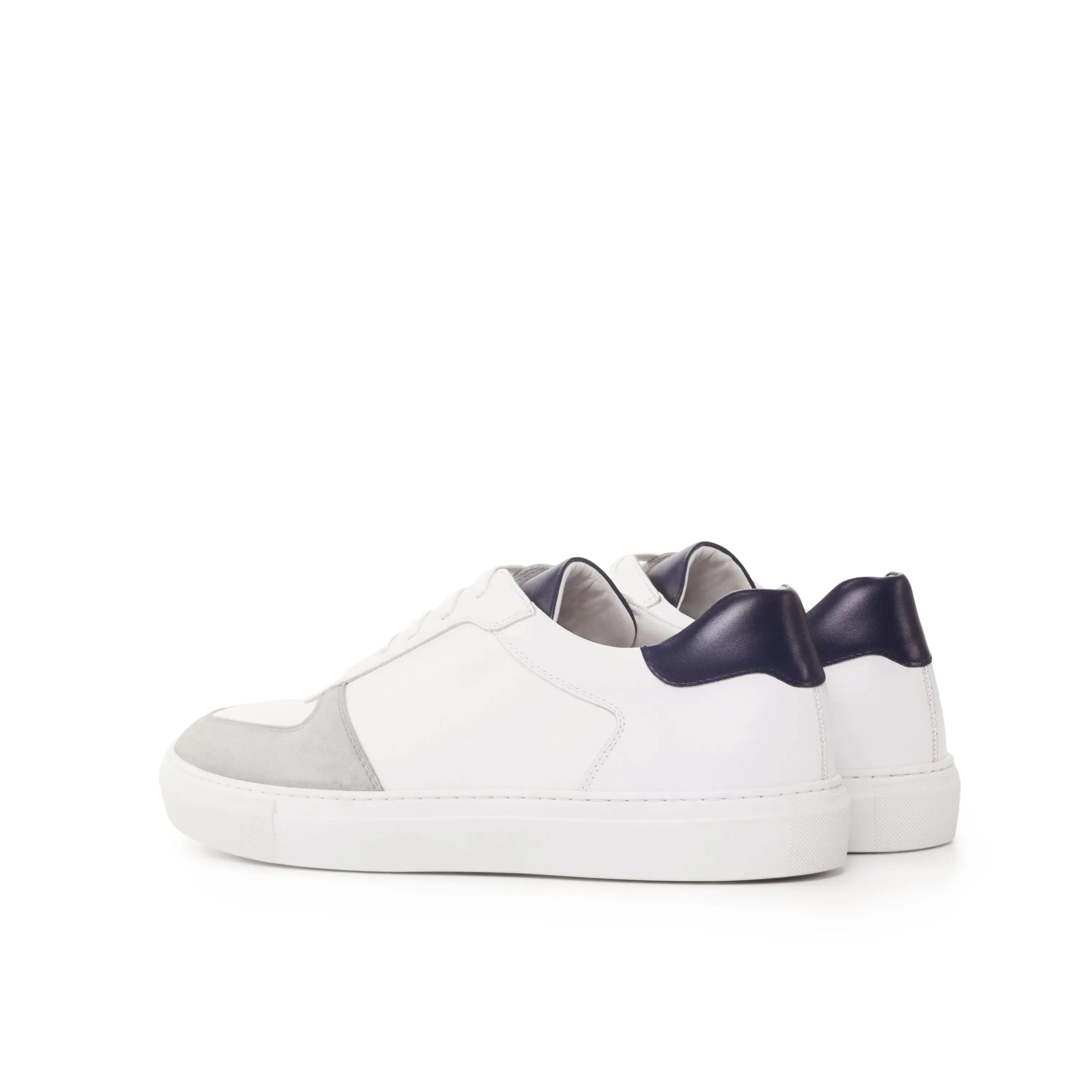 DW15 Low Top Sneaker II