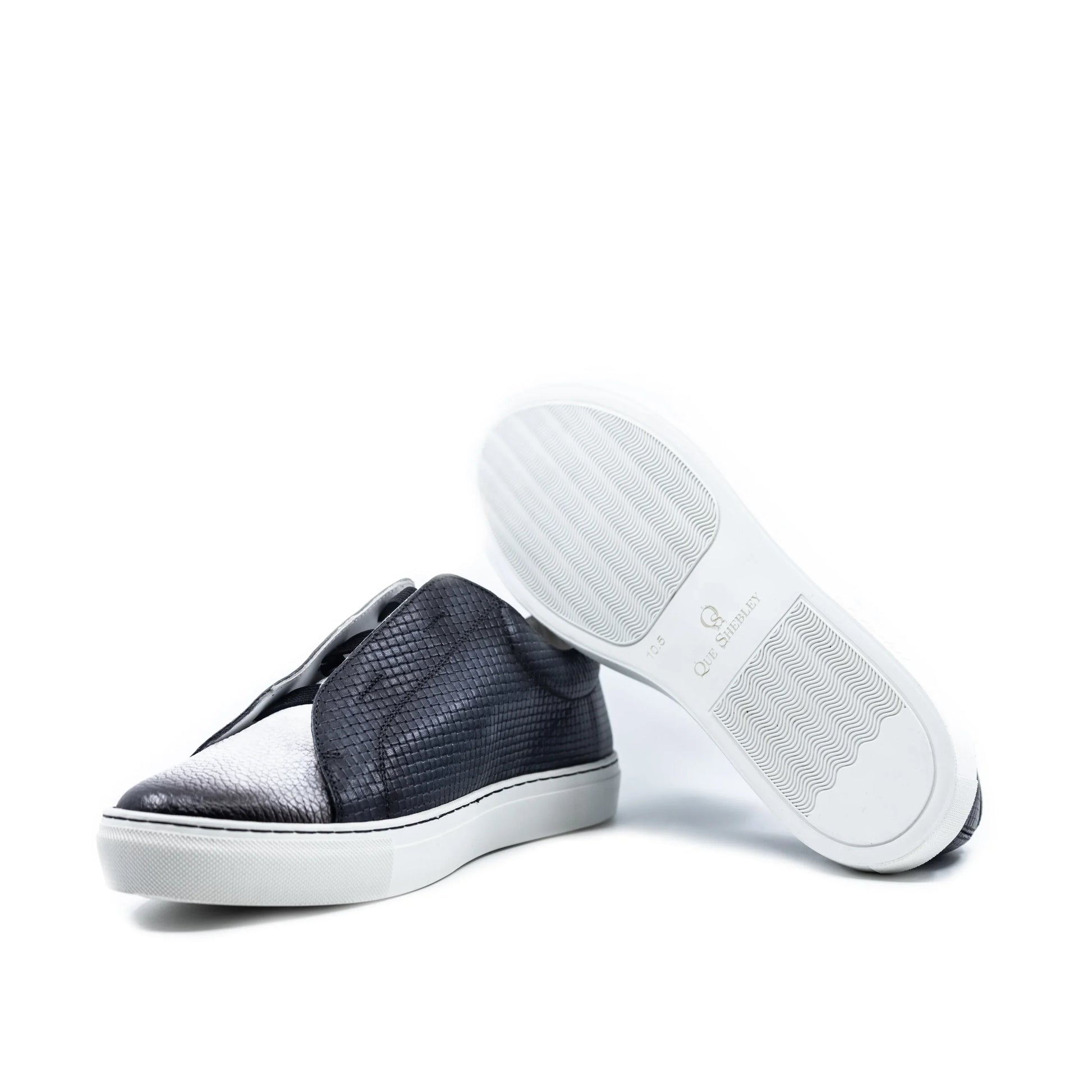 Leo19 Laceless Sneaker II