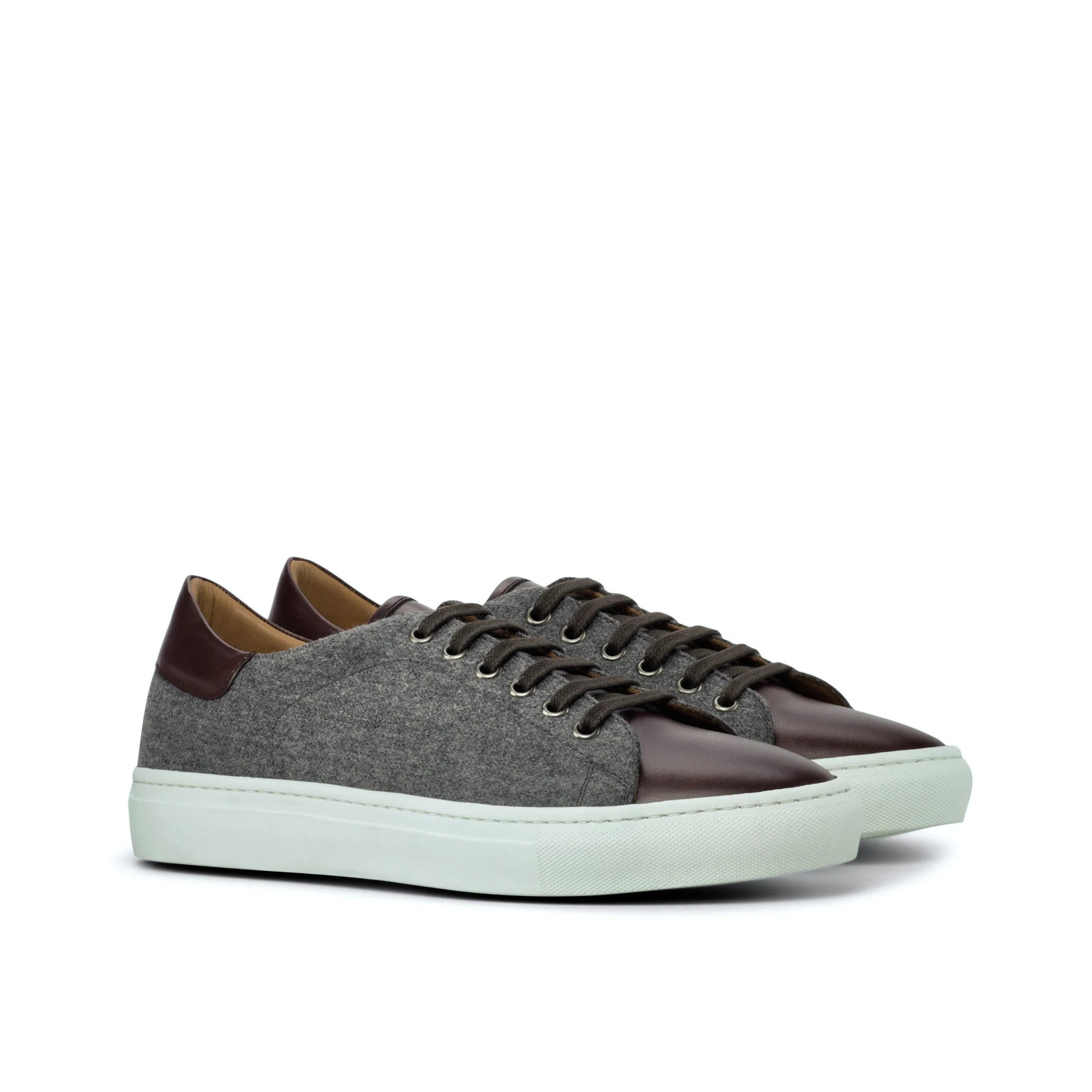 Supera Trainer Sneakers II